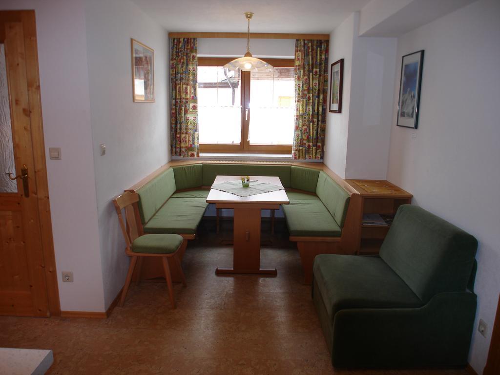 Ferienhaus U. Appartement Knauss Schladming Exterior photo